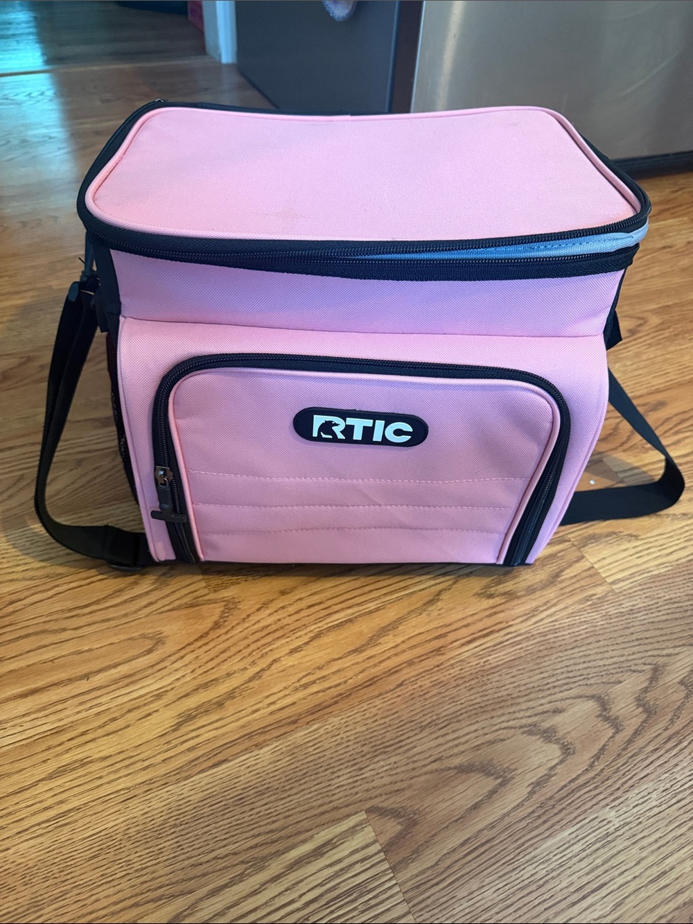 Rtic Pink Soft-Sided Cooler Bag – “28 can cooler”